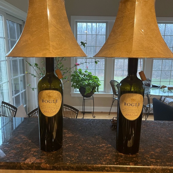 Custom bar, cave, brewery, winery lighting - Picture 4 of 4